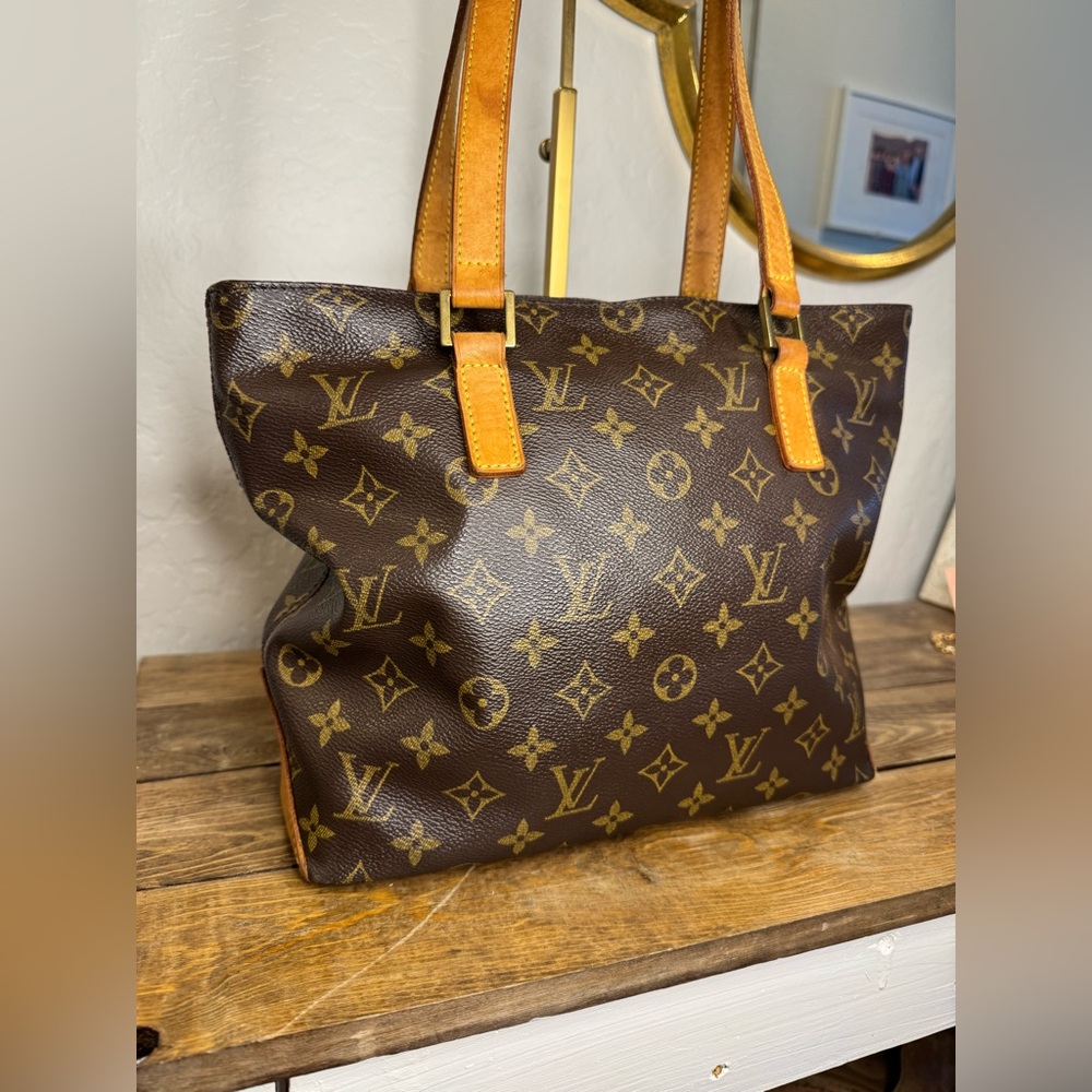 EUC Louis Vuitton cabals mezzo monogram tote with dust bag - Picture 3 of 10